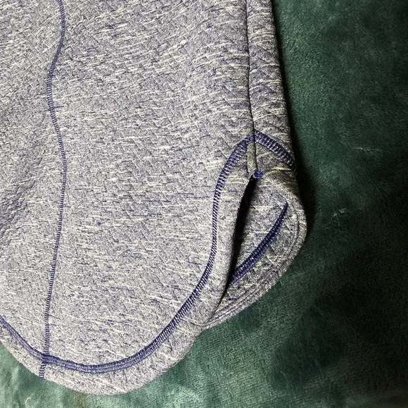 Puma Quilted Light Blue Hooded Jacket size XS - Picture 4 of 7